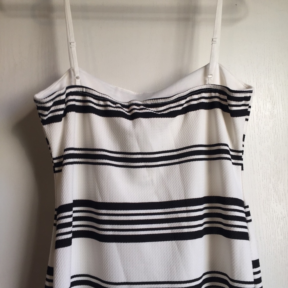 Mini Dress - Picture 3 of 4
